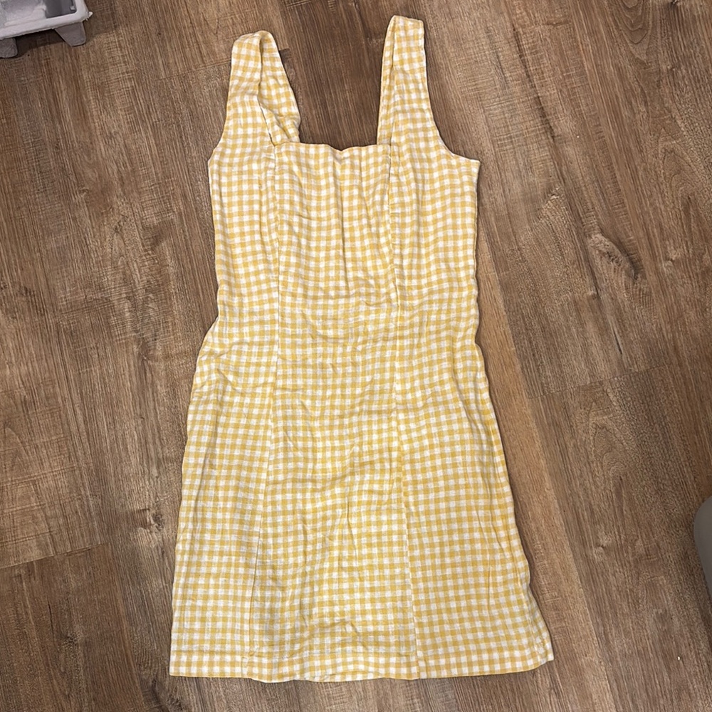 Old Navy Yellow and White Sundress Sleeveless Mini